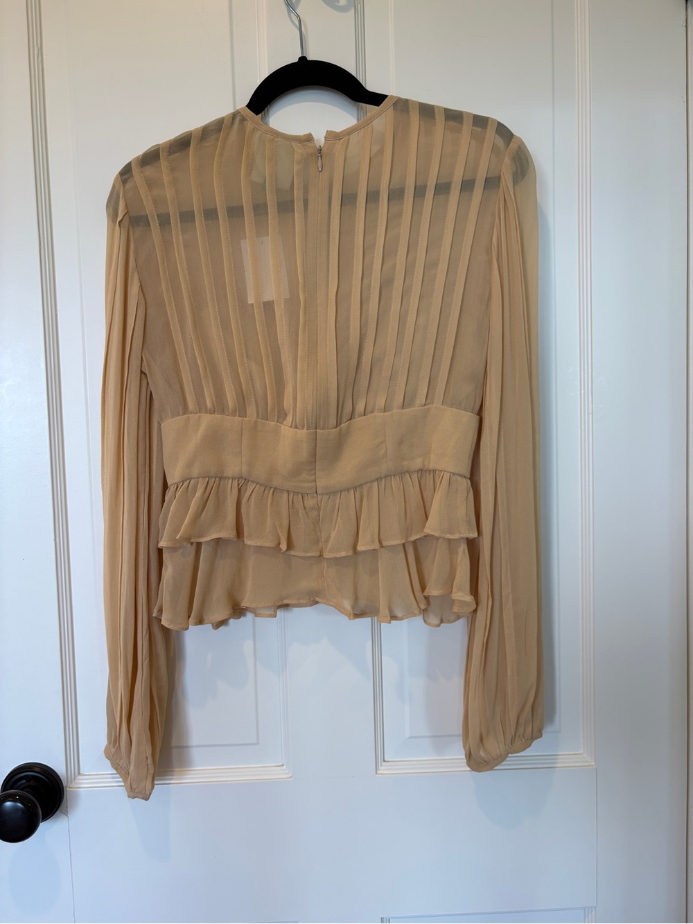 NWT Farm Rio Beige Pleated Bust Blouse - Picture 3 of 3